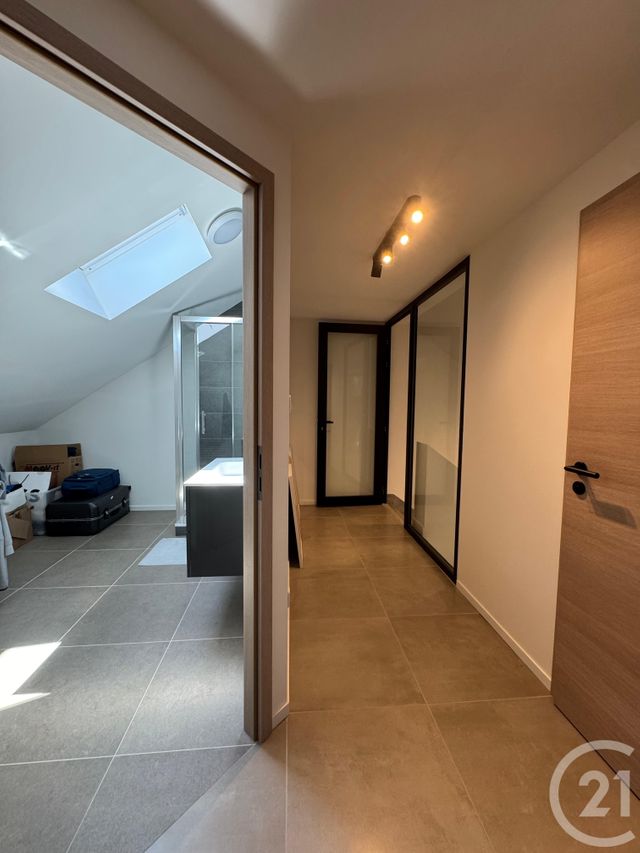 Appartement F5 à louer - 5 pièces - 80.71 m2 - MONTIGNY LES METZ - 57 - LORRAINE - Century 21 Immo Val