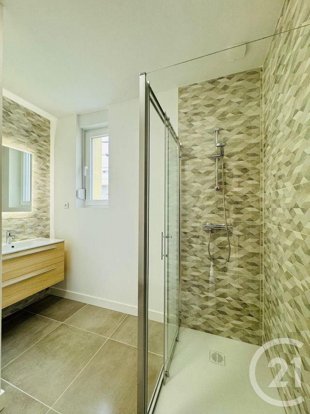 Appartement F5 à louer - 5 pièces - 80.71 m2 - MONTIGNY LES METZ - 57 - LORRAINE - Century 21 Immo Val