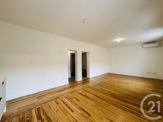 Appartement F5 à louer - 5 pièces - 80.71 m2 - MONTIGNY LES METZ - 57 - LORRAINE - Century 21 Immo Val