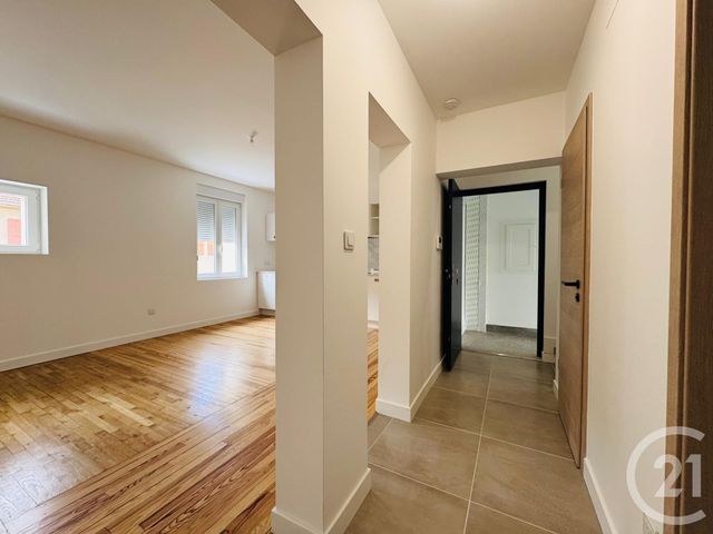 Appartement F5 à louer - 5 pièces - 80.71 m2 - MONTIGNY LES METZ - 57 - LORRAINE - Century 21 Immo Val