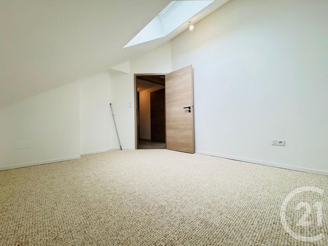 Appartement F5 à louer - 5 pièces - 80.71 m2 - MONTIGNY LES METZ - 57 - LORRAINE - Century 21 Immo Val