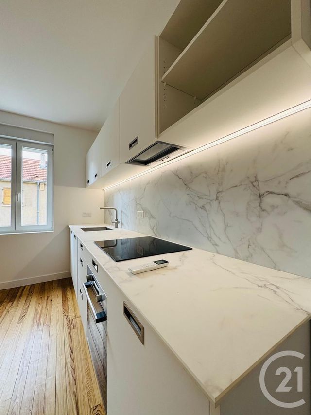 Appartement F5 à louer - 5 pièces - 80.71 m2 - MONTIGNY LES METZ - 57 - LORRAINE - Century 21 Immo Val