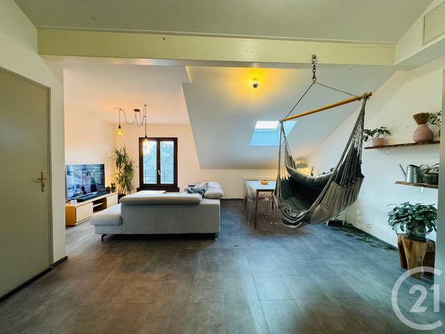 Appartement F3 à louer - 3 pièces - 53.53 m2 - LONGEVILLE LES METZ - 57 - LORRAINE - Century 21 Immo Val
