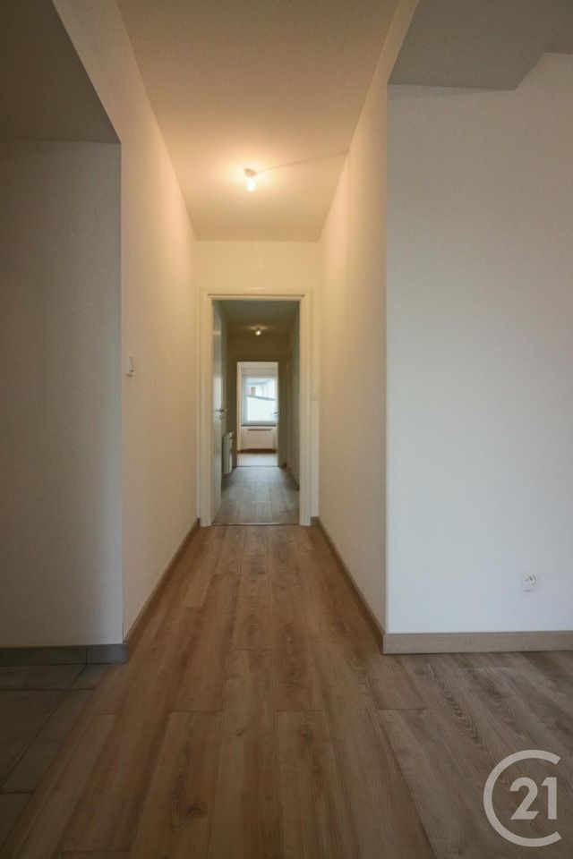Appartement F5 à louer - 5 pièces - 127.55 m2 - CUVRY - 57 - LORRAINE - Century 21 Immo Val
