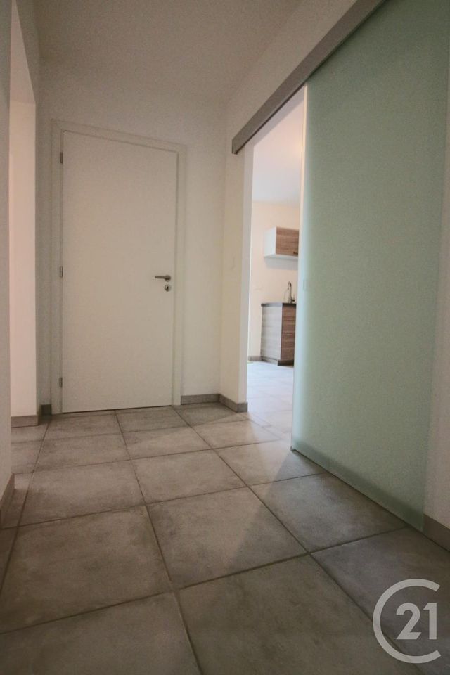 Appartement F5 à louer - 5 pièces - 127.55 m2 - CUVRY - 57 - LORRAINE - Century 21 Immo Val
