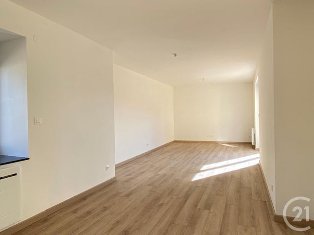 Appartement F5 à louer - 5 pièces - 127.55 m2 - CUVRY - 57 - LORRAINE - Century 21 Immo Val