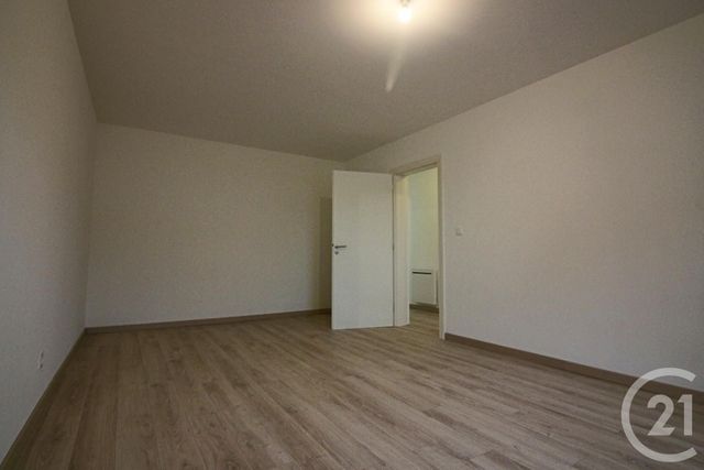 Appartement F5 à louer - 5 pièces - 127.55 m2 - CUVRY - 57 - LORRAINE - Century 21 Immo Val