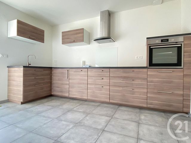 Appartement F5 à louer - 5 pièces - 127.55 m2 - CUVRY - 57 - LORRAINE - Century 21 Immo Val