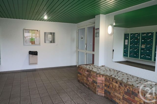 Appartement Studio à louer - 1 pièce - 30.76 m2 - METZ - 57 - LORRAINE - Century 21 Immo Val