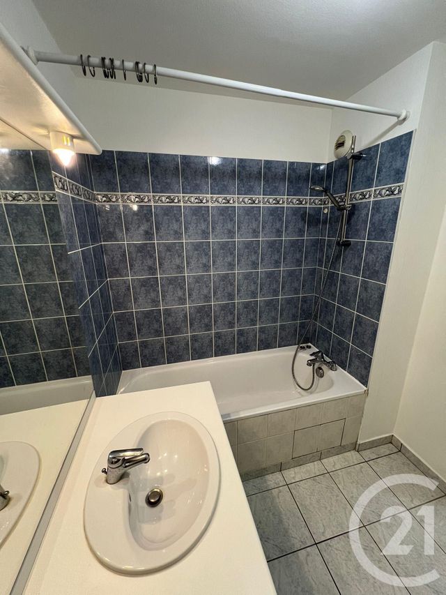 Appartement 2 pieces à louer - 2 pièces - 49.5 m2 - METZ - 57 - LORRAINE - Century 21 Immo Val