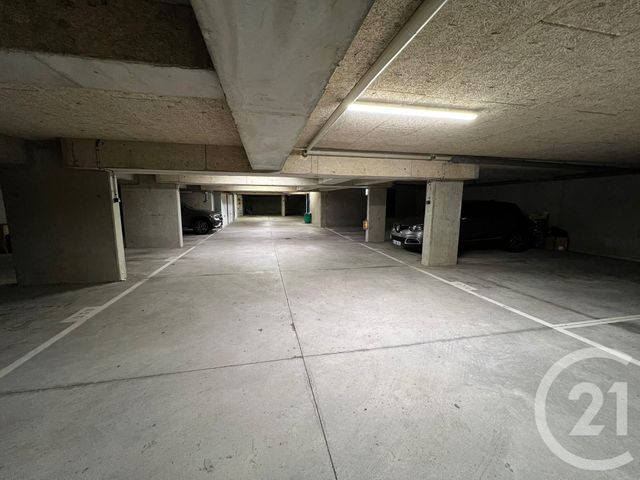 Appartement 2 pieces à louer - 2 pièces - 49.5 m2 - METZ - 57 - LORRAINE - Century 21 Immo Val