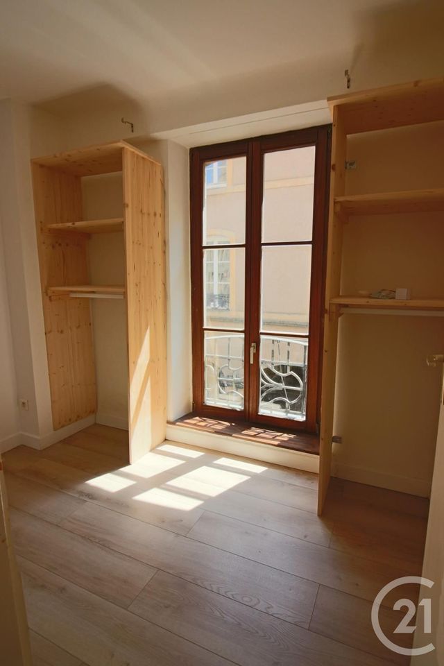 Appartement F1 à louer - 2 pièces - 50.82 m2 - METZ - 57 - LORRAINE - Century 21 Immo Val
