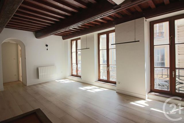 Appartement F1 à louer - 2 pièces - 50.82 m2 - METZ - 57 - LORRAINE - Century 21 Immo Val