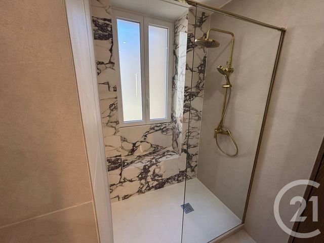 Appartement F5 à louer - 5 pièces - 117.2 m2 - METZ - 57 - LORRAINE - Century 21 Immo Val