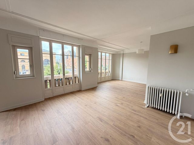 Appartement F5 à louer - 5 pièces - 117.2 m2 - METZ - 57 - LORRAINE - Century 21 Immo Val
