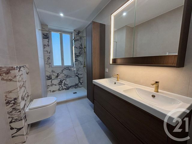 Appartement F5 à louer - 5 pièces - 117.2 m2 - METZ - 57 - LORRAINE - Century 21 Immo Val