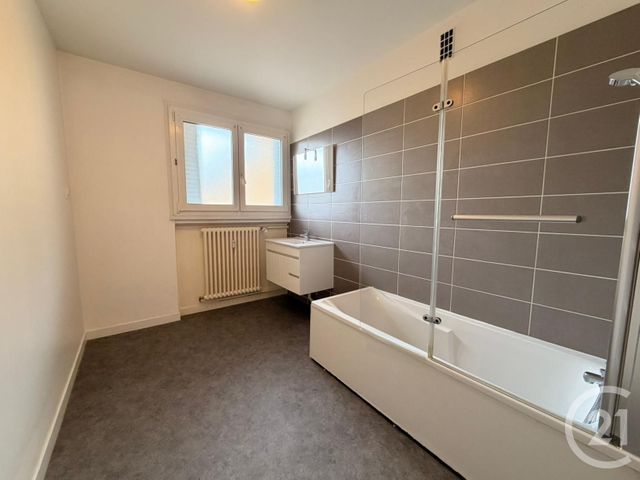 Appartement 4 pieces à louer - 4 pièces - 94.68 m2 - METZ - 57 - LORRAINE - Century 21 Immo Val