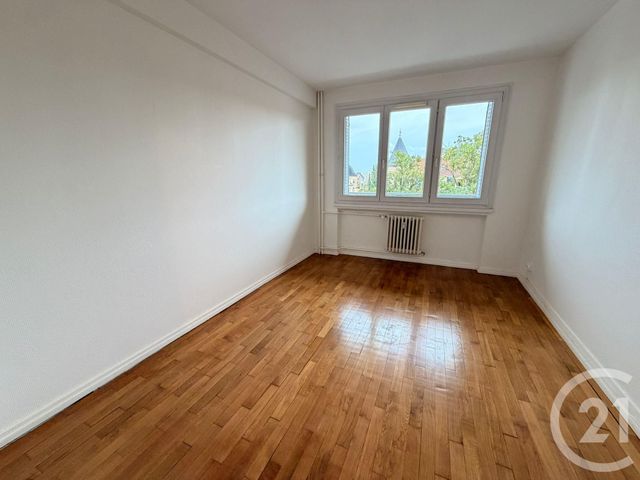 Appartement 4 pieces à louer - 4 pièces - 87.1 m2 - METZ - 57 - LORRAINE - Century 21 Immo Val