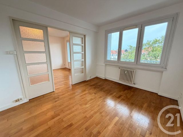 Appartement 4 pieces à louer - 4 pièces - 87.1 m2 - METZ - 57 - LORRAINE - Century 21 Immo Val
