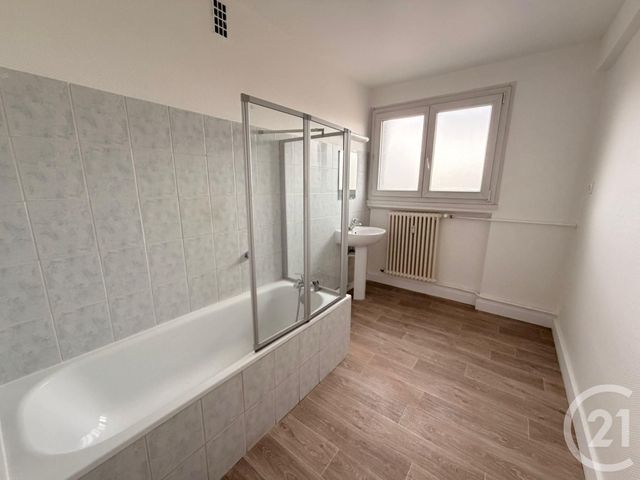 Appartement 4 pieces à louer - 4 pièces - 87.1 m2 - METZ - 57 - LORRAINE - Century 21 Immo Val