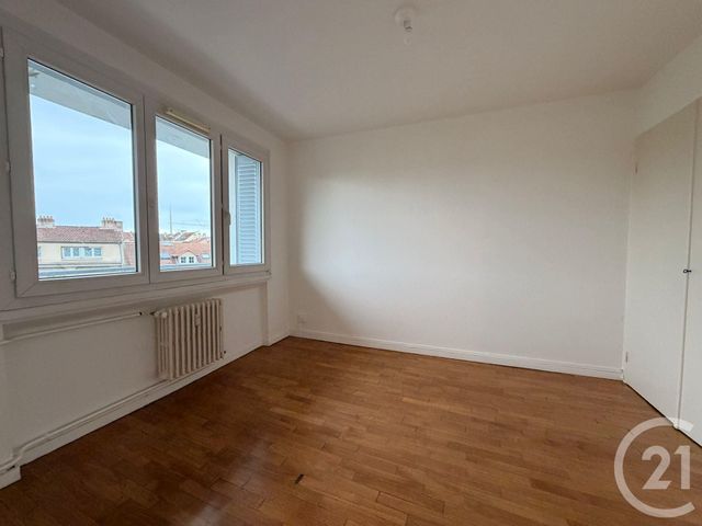 Appartement 4 pieces à louer - 4 pièces - 87.1 m2 - METZ - 57 - LORRAINE - Century 21 Immo Val