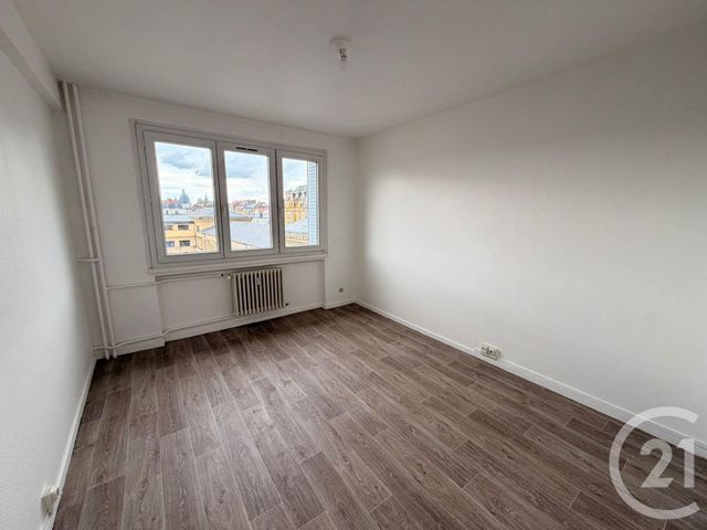 Appartement 4 pieces à louer - 4 pièces - 87.1 m2 - METZ - 57 - LORRAINE - Century 21 Immo Val