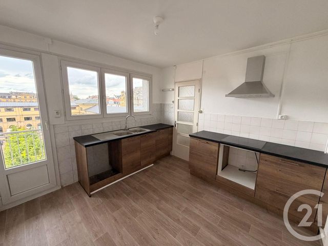 Appartement 4 pieces à louer - 4 pièces - 87.1 m2 - METZ - 57 - LORRAINE - Century 21 Immo Val