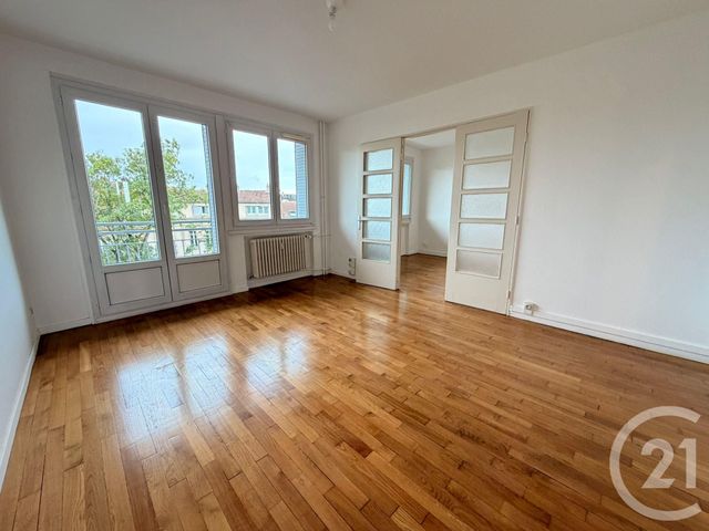Appartement 4 pieces à louer - 4 pièces - 87.1 m2 - METZ - 57 - LORRAINE - Century 21 Immo Val