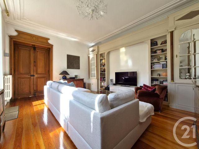 Appartement F5 à vendre - 5 pièces - 205.27 m2 - METZ - 57 - LORRAINE - Century 21 Immo Val