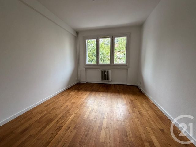 Appartement 4 pieces à louer - 4 pièces - 85.97 m2 - METZ - 57 - LORRAINE - Century 21 Immo Val