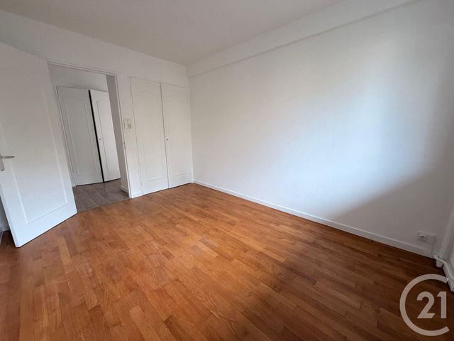 Appartement 4 pieces à louer - 4 pièces - 85.97 m2 - METZ - 57 - LORRAINE - Century 21 Immo Val