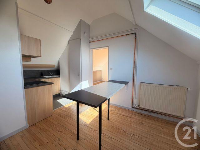 Appartement 2 pieces à louer - 2 pièces - 44.33 m2 - MONTIGNY LES METZ - 57 - LORRAINE - Century 21 Immo Val