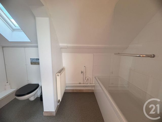 Appartement 2 pieces à louer - 2 pièces - 44.33 m2 - MONTIGNY LES METZ - 57 - LORRAINE - Century 21 Immo Val
