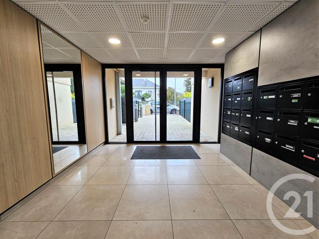 Appartement F2 à louer - 2 pièces - 41.98 m2 - MOULINS LES METZ - 57 - LORRAINE - Century 21 Immo Val