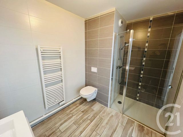 Appartement F2 à louer - 2 pièces - 41.98 m2 - MOULINS LES METZ - 57 - LORRAINE - Century 21 Immo Val