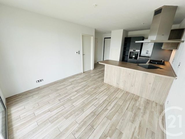Appartement F2 à louer - 2 pièces - 41.98 m2 - MOULINS LES METZ - 57 - LORRAINE - Century 21 Immo Val