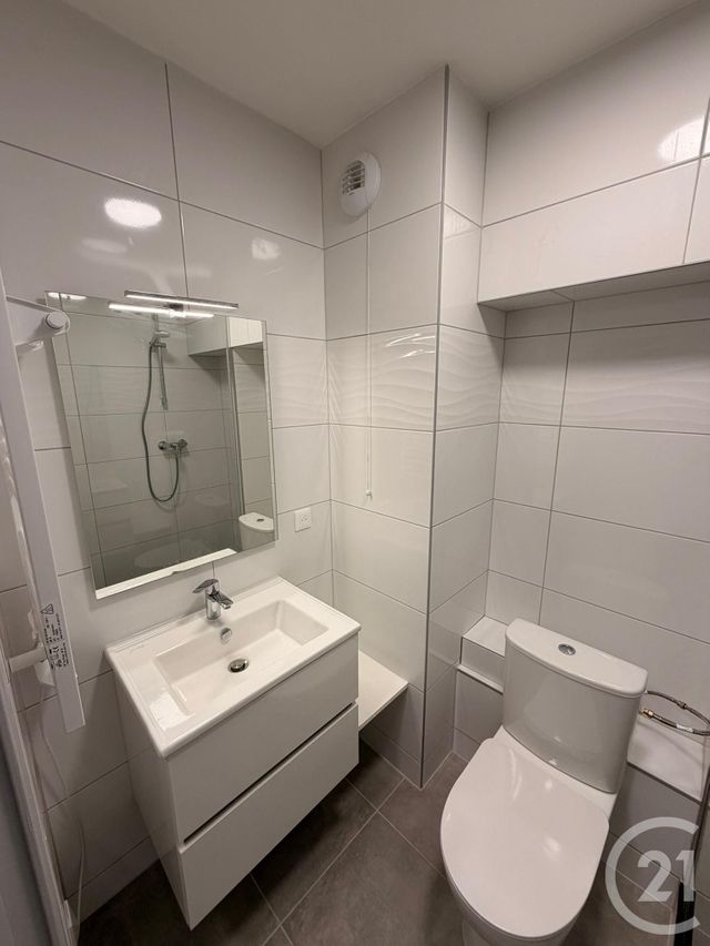Appartement Studio à louer - 1 pièce - 18.35 m2 - METZ - 57 - LORRAINE - Century 21 Immo Val