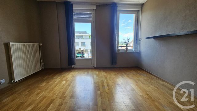 Appartement 2 pieces à louer - 3 pièces - 74.16 m2 - MONTIGNY LES METZ - 57 - LORRAINE - Century 21 Immo Val