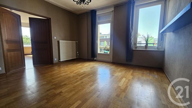 Appartement 2 pieces à louer - 3 pièces - 74.16 m2 - MONTIGNY LES METZ - 57 - LORRAINE - Century 21 Immo Val