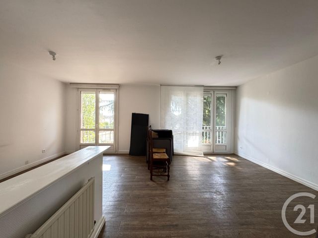 Appartement F3 à louer - 3 pièces - 84.29 m2 - MONTIGNY LES METZ - 57 - LORRAINE - Century 21 Immo Val
