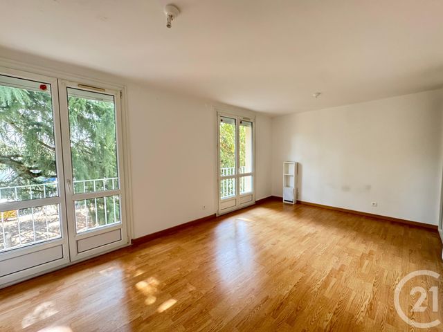 Appartement F3 à louer - 3 pièces - 84.29 m2 - MONTIGNY LES METZ - 57 - LORRAINE - Century 21 Immo Val