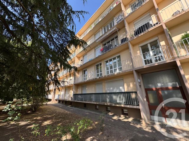 Appartement F3 à louer - 3 pièces - 84.29 m2 - MONTIGNY LES METZ - 57 - LORRAINE - Century 21 Immo Val