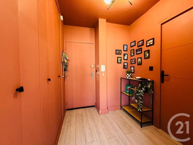 Appartement 2 pieces à louer - 2 pièces - 45.1 m2 - METZ - 57 - LORRAINE - Century 21 Immo Val