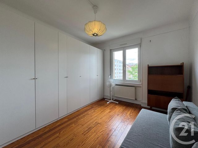 Appartement F3 à louer - 3 pièces - 66.08 m2 - METZ - 57 - LORRAINE - Century 21 Immo Val