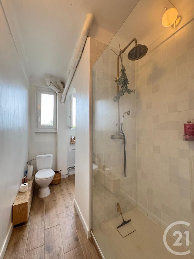 Appartement F3 à louer - 3 pièces - 66.08 m2 - METZ - 57 - LORRAINE - Century 21 Immo Val