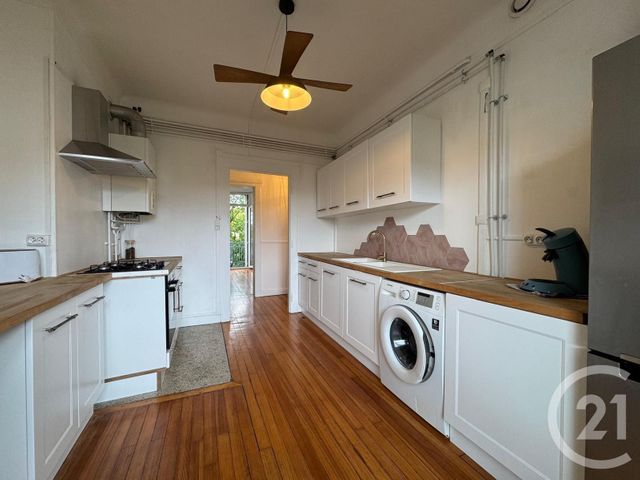 Appartement F3 à louer - 3 pièces - 66.08 m2 - METZ - 57 - LORRAINE - Century 21 Immo Val