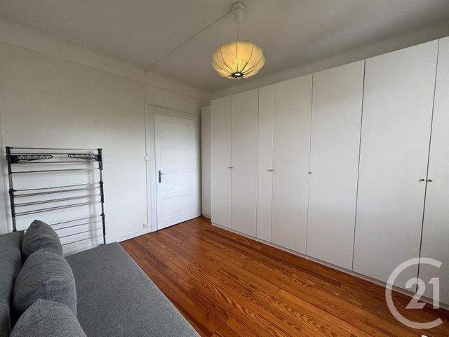 Appartement F3 à louer - 3 pièces - 66.08 m2 - METZ - 57 - LORRAINE - Century 21 Immo Val