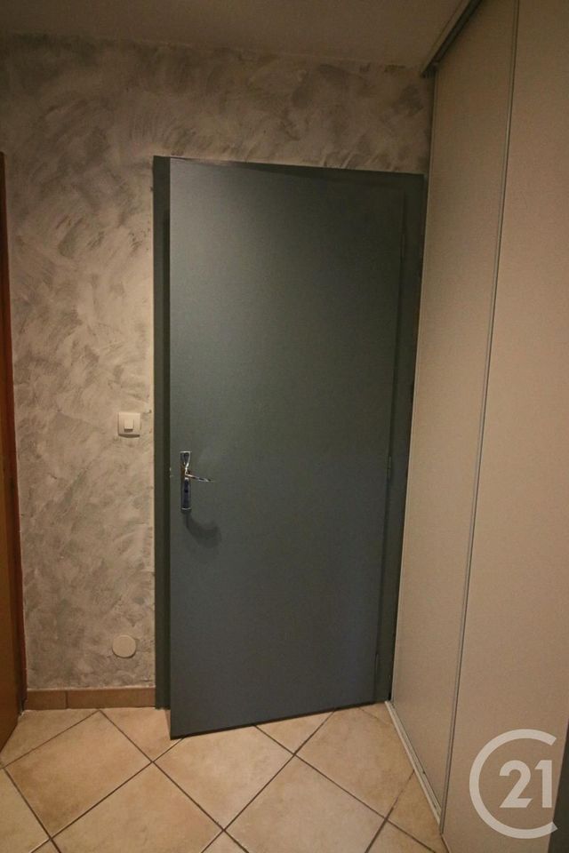 Appartement Studio à louer - 1 pièce - 23.04 m2 - METZ - 57 - LORRAINE - Century 21 Immo Val