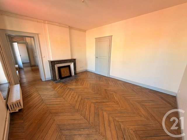 Appartement F4 à louer - 3 pièces - 93.96 m2 - METZ - 57 - LORRAINE - Century 21 Immo Val