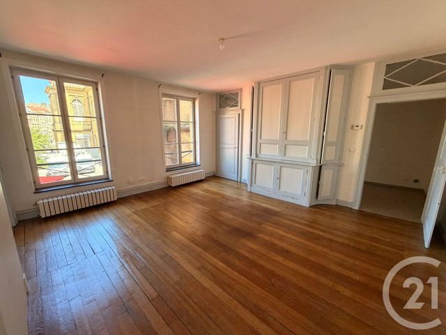 Appartement F4 à louer - 3 pièces - 93.96 m2 - METZ - 57 - LORRAINE - Century 21 Immo Val